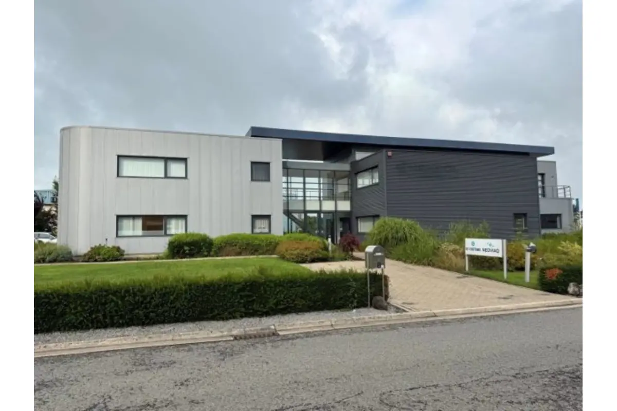 Commerce à louer à Eupen 4700 400.00€  chambres 30.00m² - annonce 559160