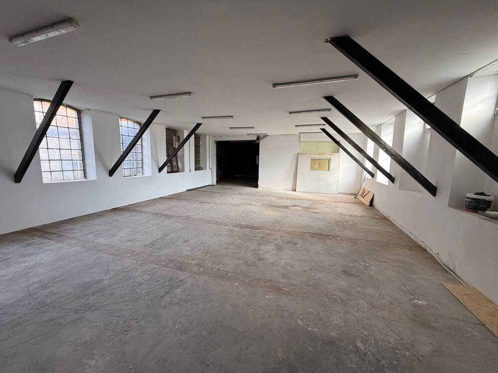 Commerce à vendre à Dison 4820 240000.00€ chambres 365.00m² - annonce 559502