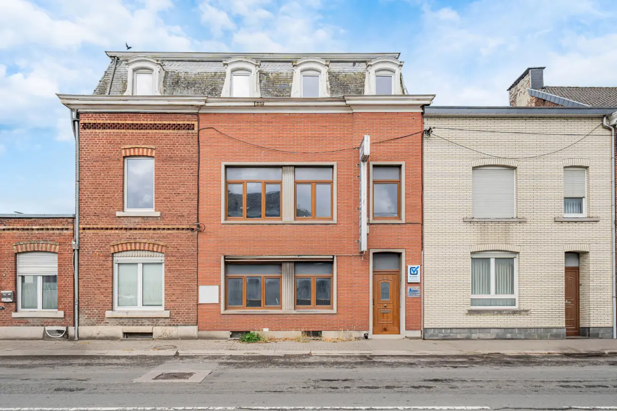 Maison à vendre à Welkenraedt 4840 235000.00€ 3 chambres 349.00m² - annonce 701345