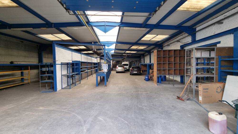 Commerce à vendre à Liège 4020 549000.00€ chambres 1091.00m² - annonce 564890