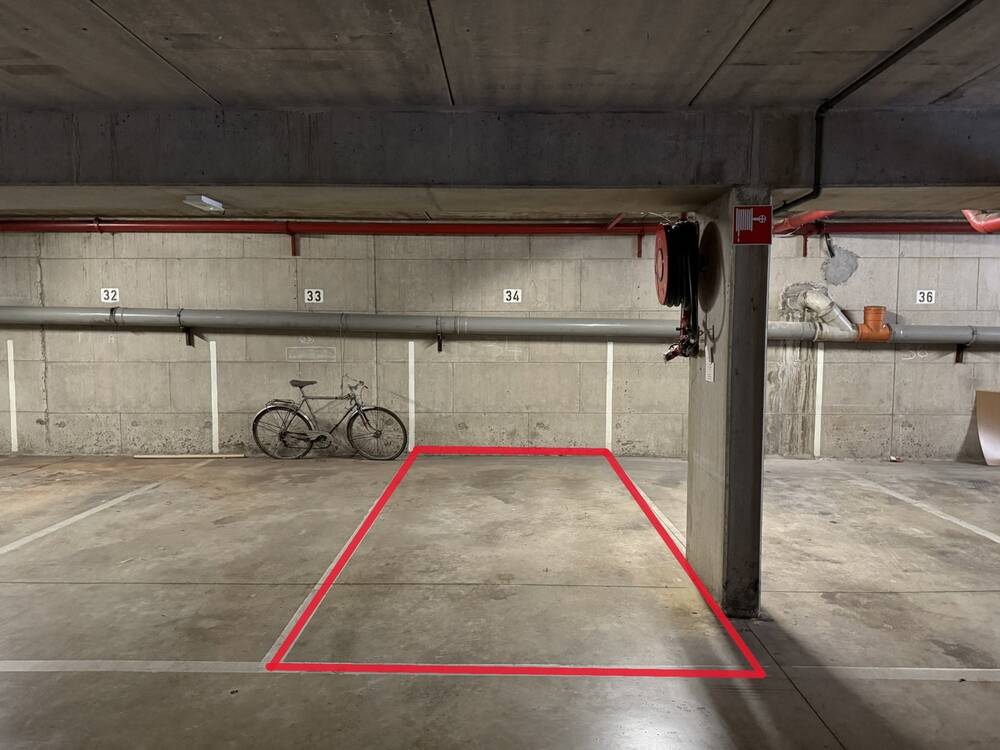 Parking / garage à louer à Huy 4500 70.00€ chambres m² - annonce 564960