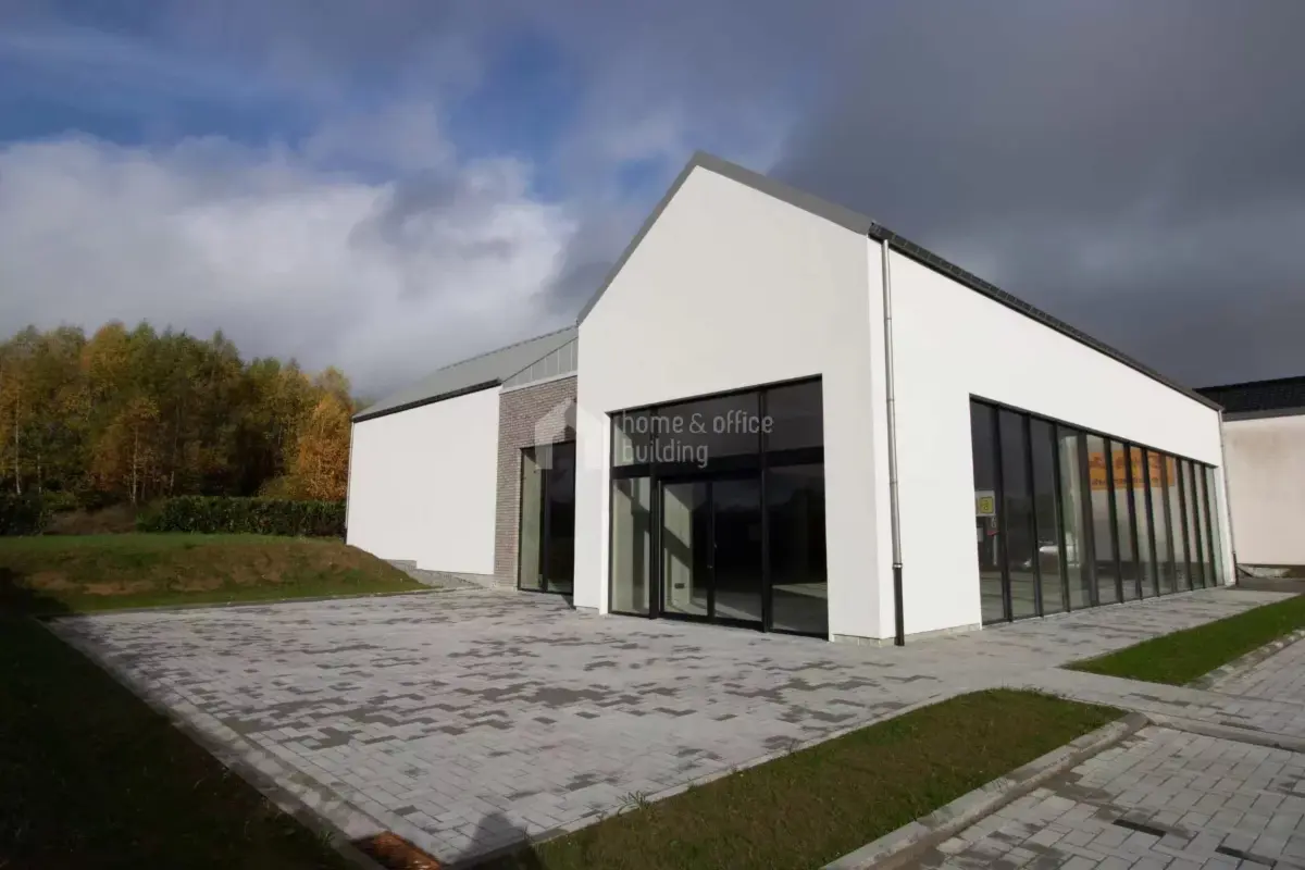 Commerce à louer à Saint-Vith 4780 3500.00€  chambres 500.00m² - annonce 567076