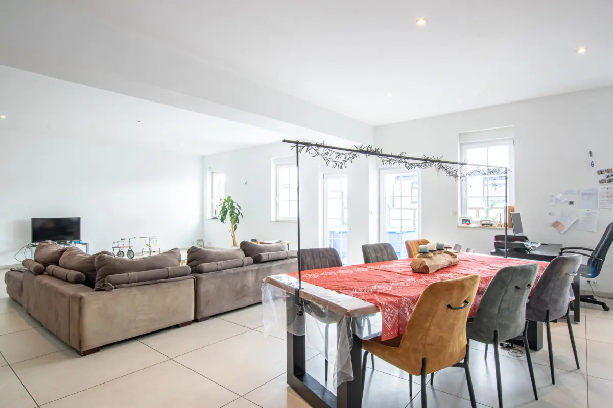 Appartement à vendre à Soumagne 4630 327500.00€ 4 chambres 259.00m² - annonce 568350