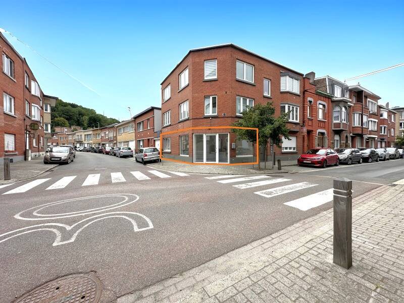 Commerce à à Angleur 4031 700.00€ chambres 42.00m² - annonce 572507