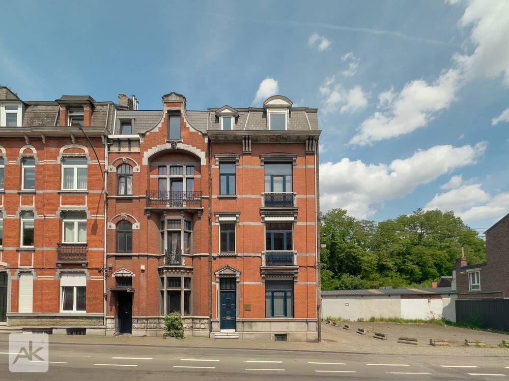 Maison de maître à vendre à Liège 4000 379000.00€ 8 chambres 270.00m² - annonce 573897