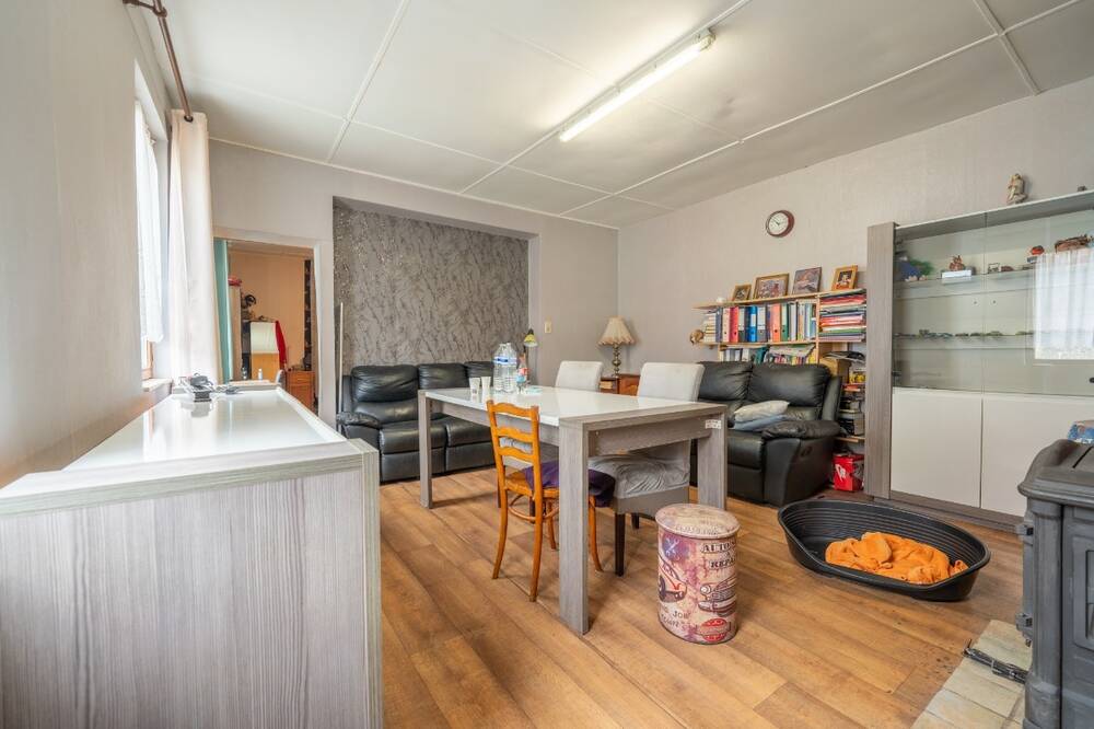 Bungalow à vendre à Seraing 4100 89000.00€ 1 chambres 63.00m² - annonce 577960