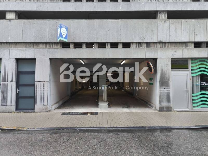 Parking à louer à Liège 4000 99.00€ chambres m² - annonce 579115