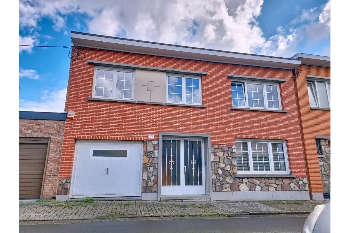 Maison à vendre à Saint-Nicolas 4420 280000.00€ 3 chambres 177.00m² - annonce 579988