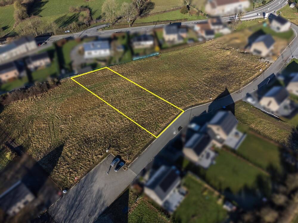 Terrain à vendre à Filot 4181 95000.00€  chambres m² - annonce 582789