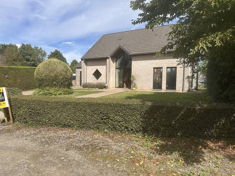 Villa à vendre à Héron 4217 450000.00€ 4 chambres 237.00m² - annonce 581372
