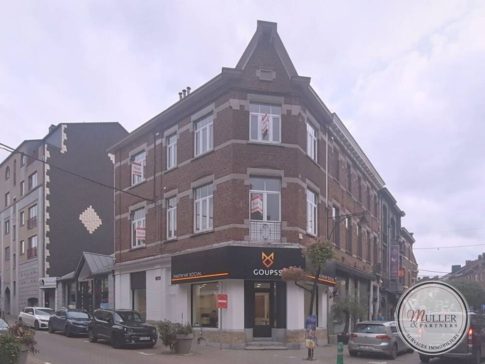 Commerce à louer à Visé 4600 500.00€ 0 chambres m² - annonce 583401