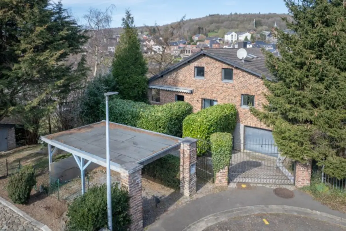 Maison à vendre à Gemmenich 4851 375000.00€ 6 chambres 165.00m² - annonce 583846