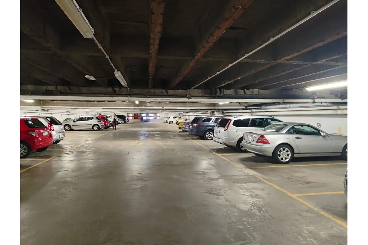 Parking / garage à vendre à Liège 4000 12000.00€  chambres m² - annonce 583288