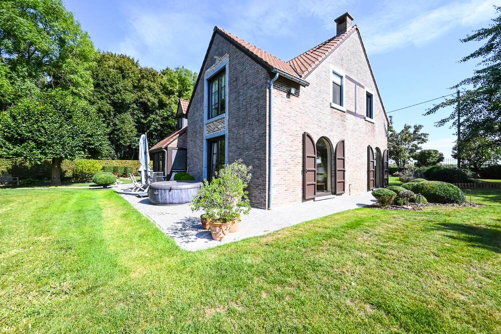 Maison à vendre à Oreye 4360 675000.00€ 3 chambres 306.00m² - annonce 584006