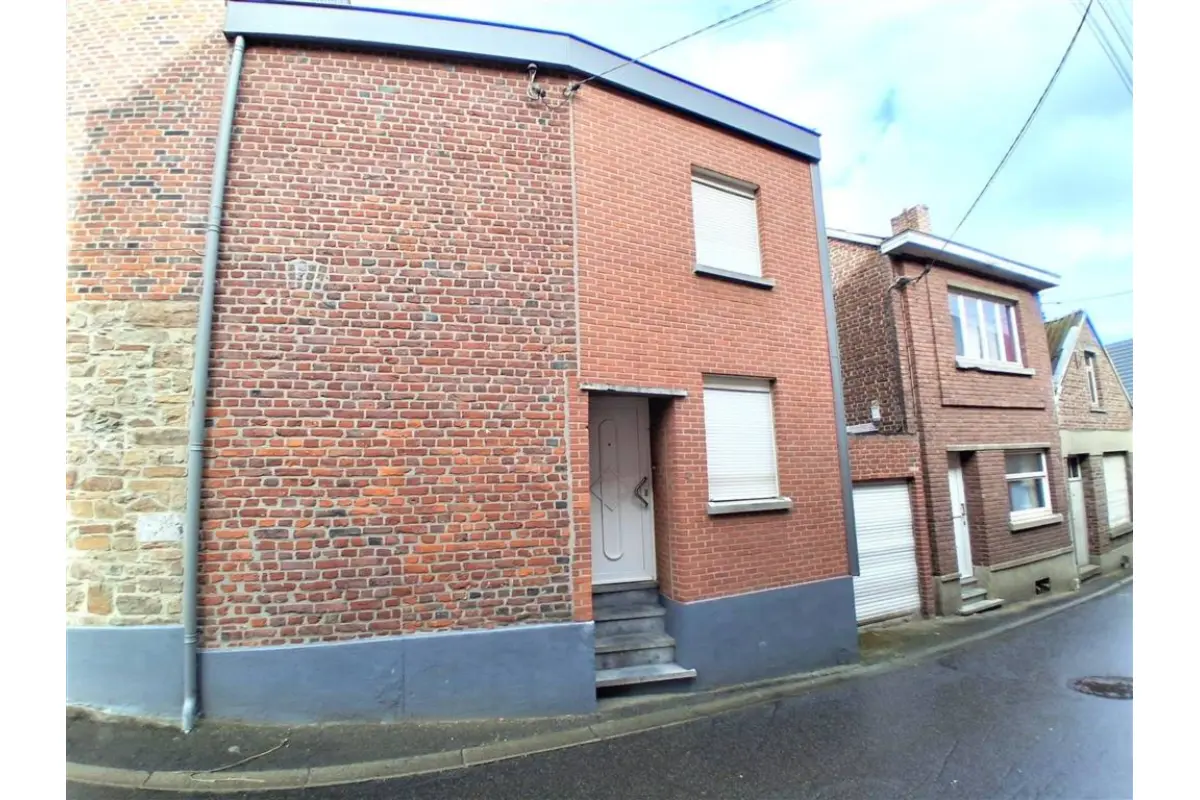 Maison à vendre à Housse 4671 155000.00€ 1 chambres 81.00m² - annonce 588991