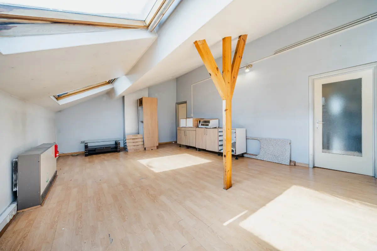 Duplex à vendre à Liège 4000 125000.00€ 3 chambres 115.00m² - annonce 590468