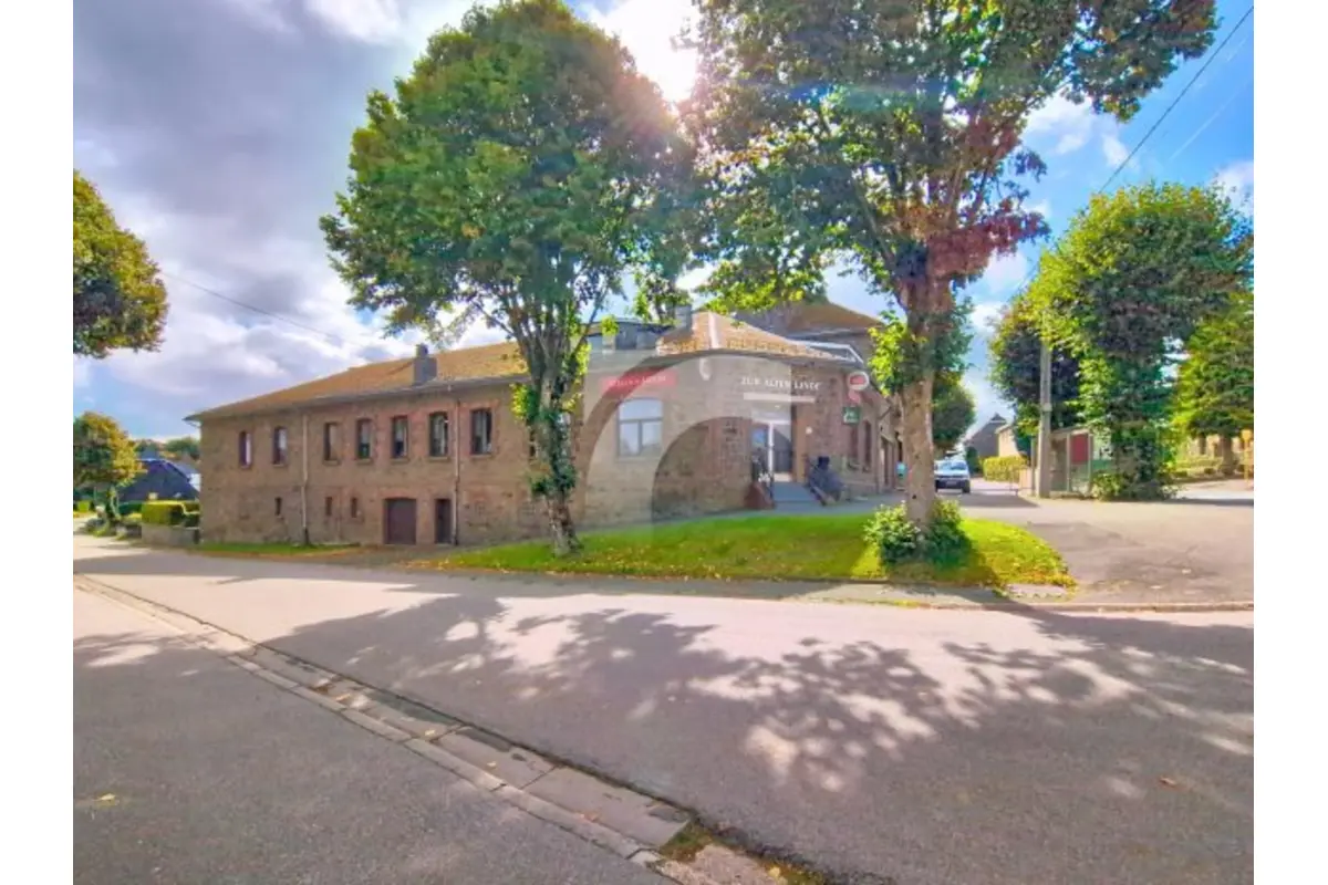 Autre à vendre à Butgenbach 4750 270000.00€ 3 chambres m² - annonce 590953