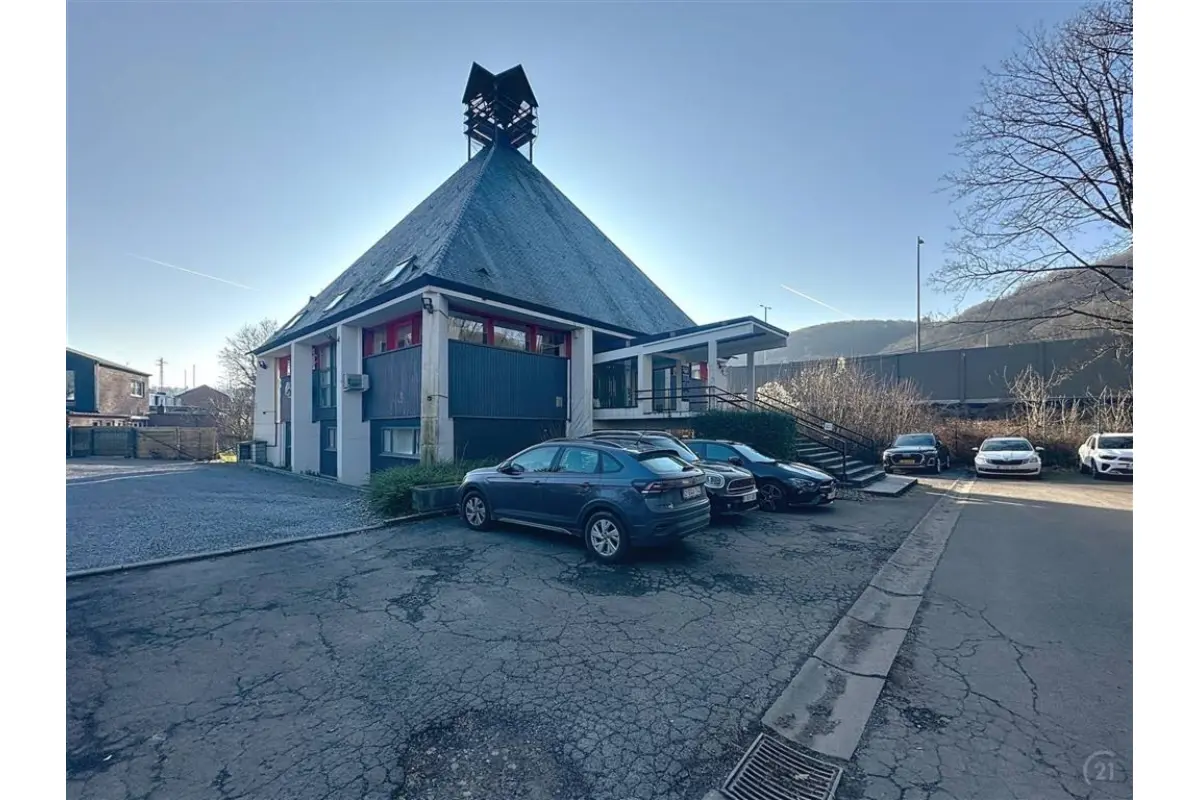 Commerce à vendre à Embourg 4053 930000.00€  chambres 590.00m² - annonce 593360