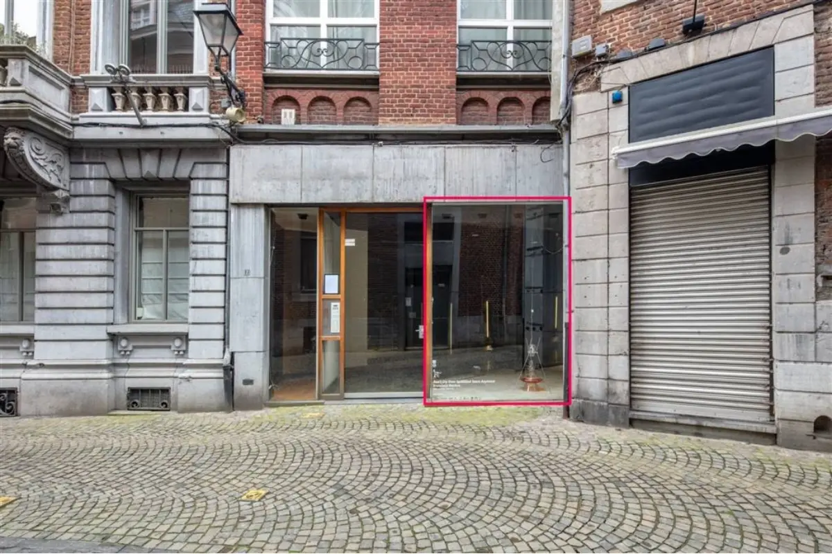 Commerce à louer à Liège 4000 2000.00€  chambres 145.00m² - annonce 594958