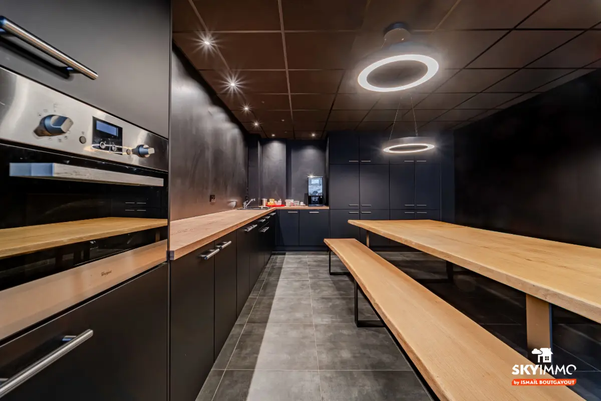 Commerce à louer à Liège 4000 340.00€  chambres 1.00m² - annonce 596339