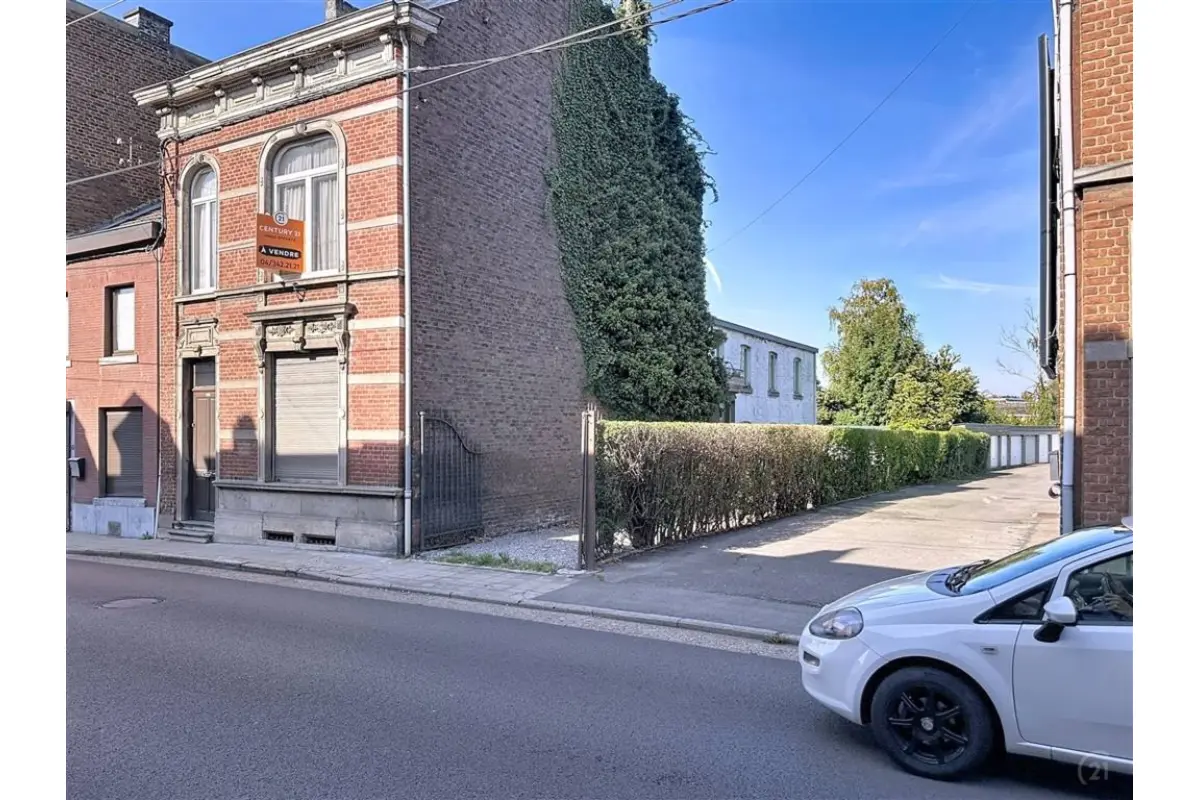 Maison à vendre à Vaux-sous-Chèvremont 4051 249000.00€ 5 chambres 264.00m² - annonce 596019