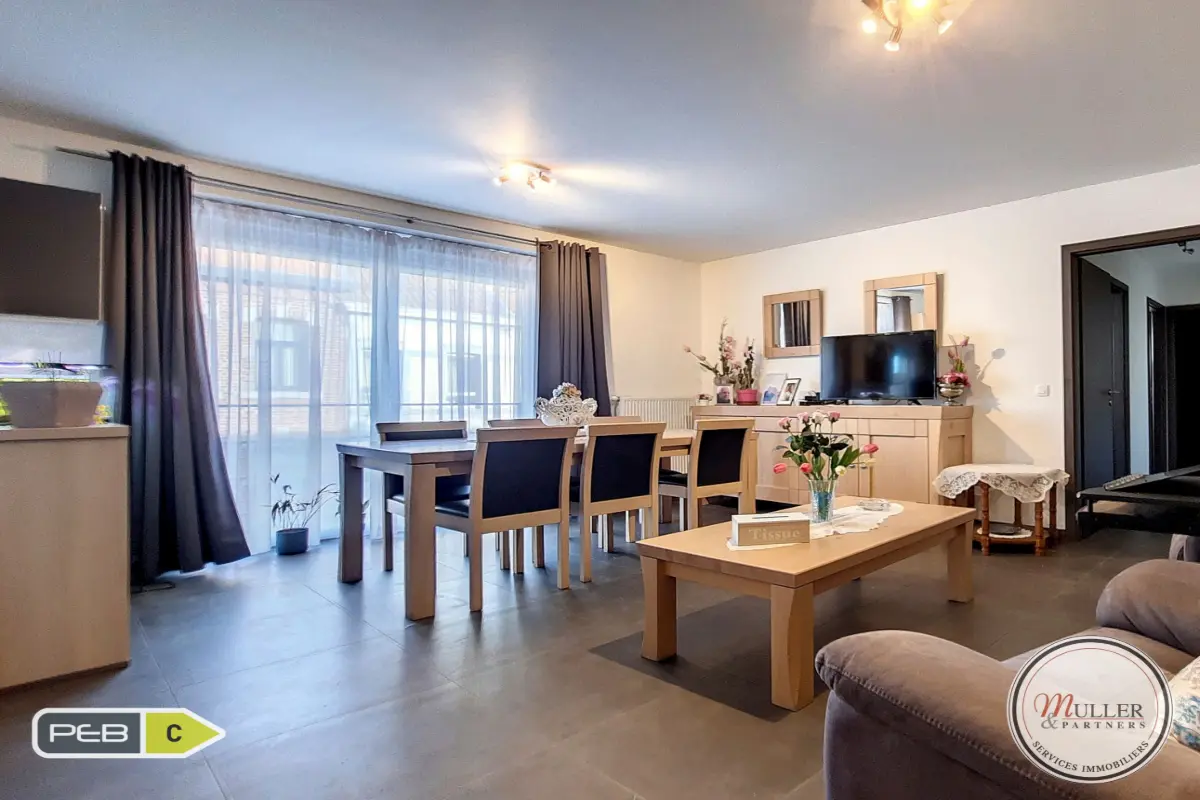 Appartement à louer à Liers 4042 750.00€ 2 chambres 80.00m² - annonce 596433