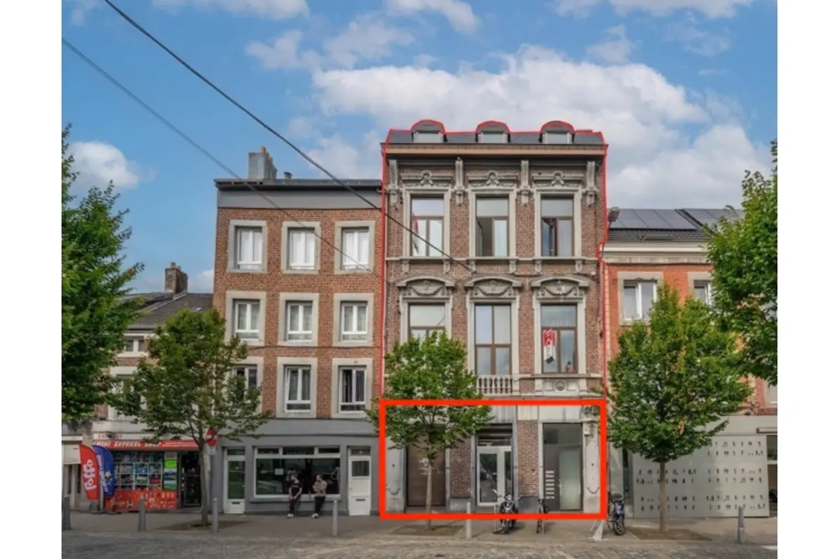 Commerce à louer à Liège 4000 2000.00€ 0 chambres 170.00m² - annonce 597557
