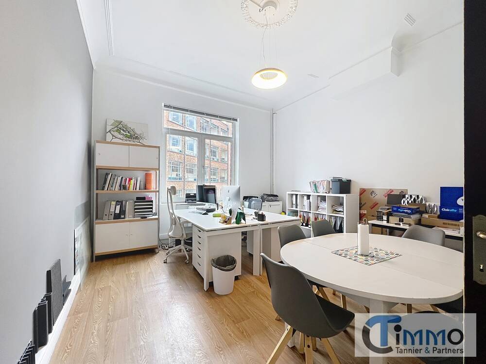 Commerce à louer à Liège 4020 450.00€  chambres 32.00m² - annonce 597997