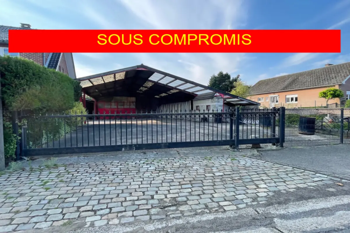 Commerce à  à Grandville 4360 198000.00€  chambres m² - annonce 599124