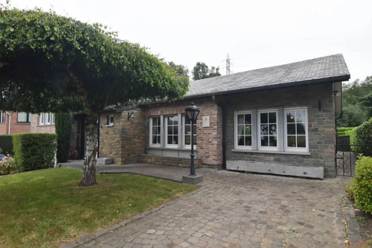 Maison à vendre à Vaux-sous-Chèvremont 4051 435000.00€ 3 chambres 173.00m² - annonce 599185