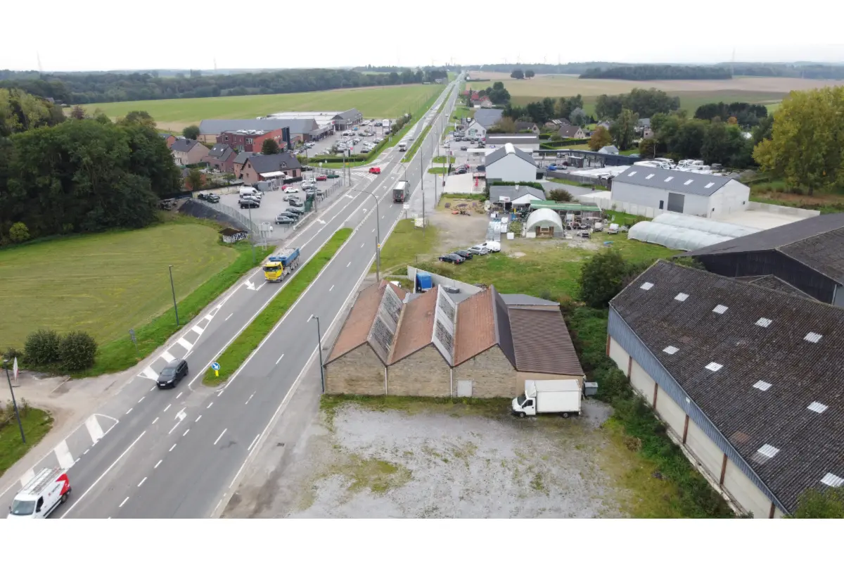 Commerce à vendre à Nandrin 4550 990000.00€ 4 chambres 170.00m² - annonce 599100