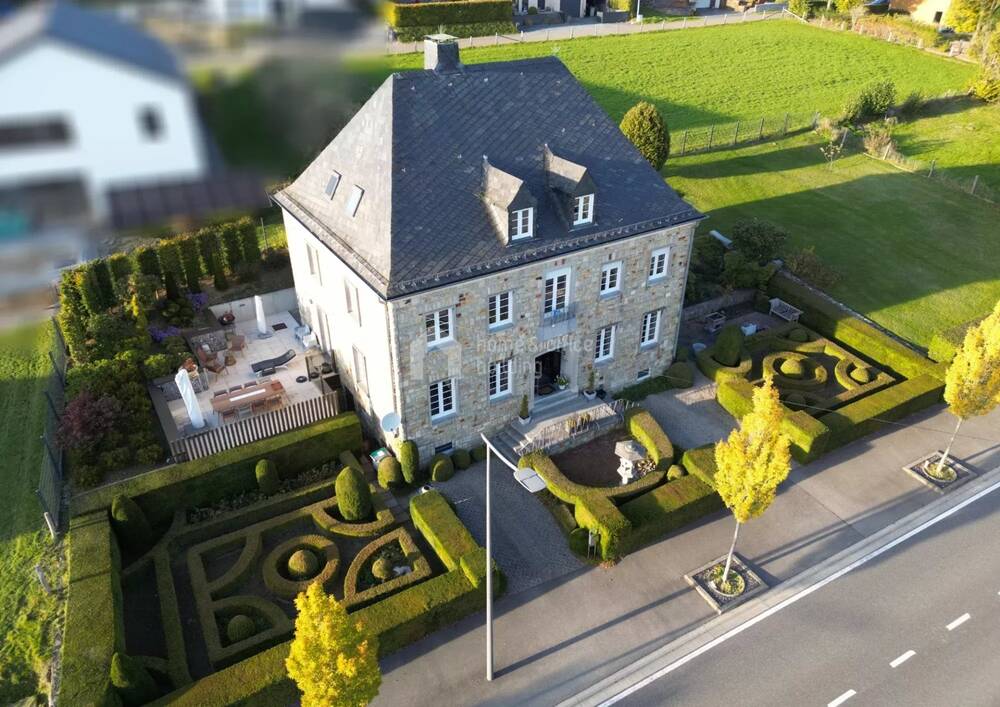 Maison à vendre à Recht 4780 630000.00€ 3 chambres 226.00m² - annonce 599378