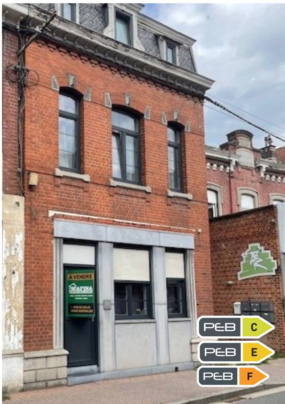Immeuble de rapport - Immeuble à appartement à à Amay 4540 345000.00€ 4 chambres 240.00m² - annonce 599941