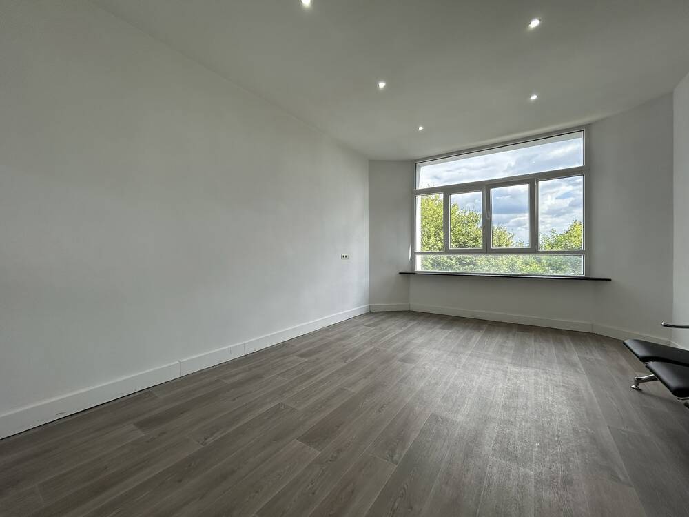 Commerce à louer à Liège 4000 690.00€  chambres 25.00m² - annonce 602284