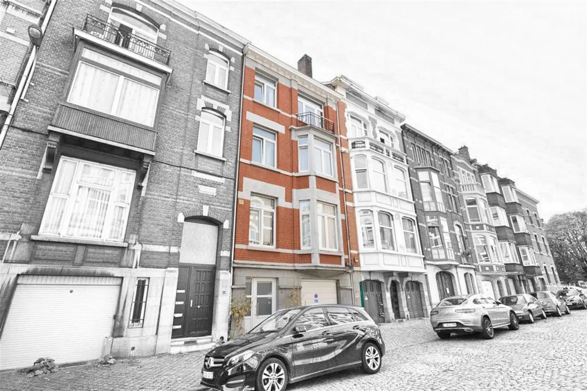 Immeuble de rapport - Immeuble à appartement à vendre à Liège 4020 590000.00€ 4 chambres 245.00m² - annonce 603281