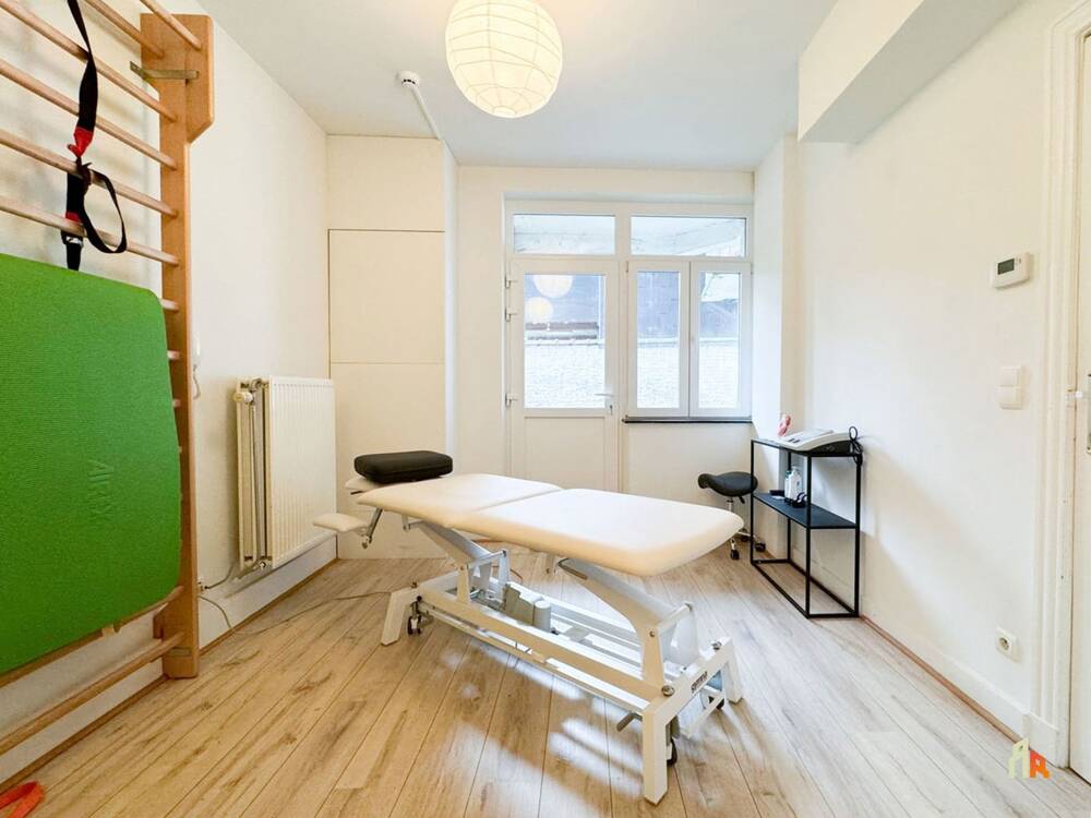 Commerce à louer à Liège 4020 400.00€  chambres 16.00m² - annonce 603241