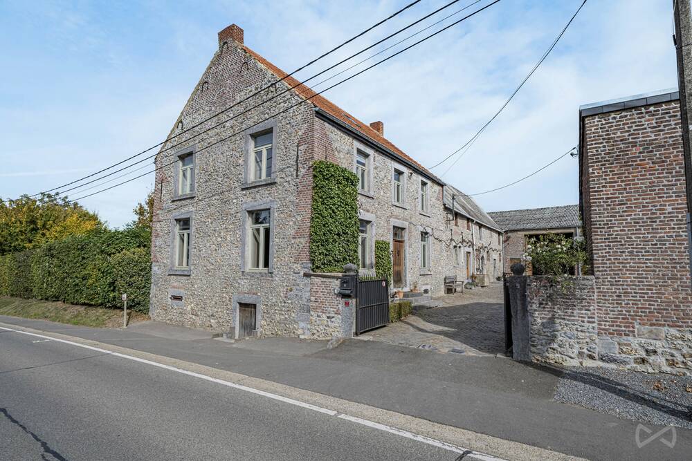 Maison à vendre à Meeffe 4219 595000.00€ 6 chambres 545.00m² - annonce 604527