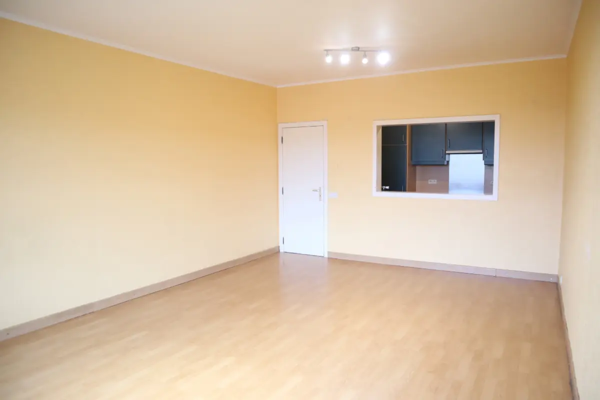 Appartement à louer à Saint-Nicolas 4420 670.00€ 1 chambres m² - annonce 604292