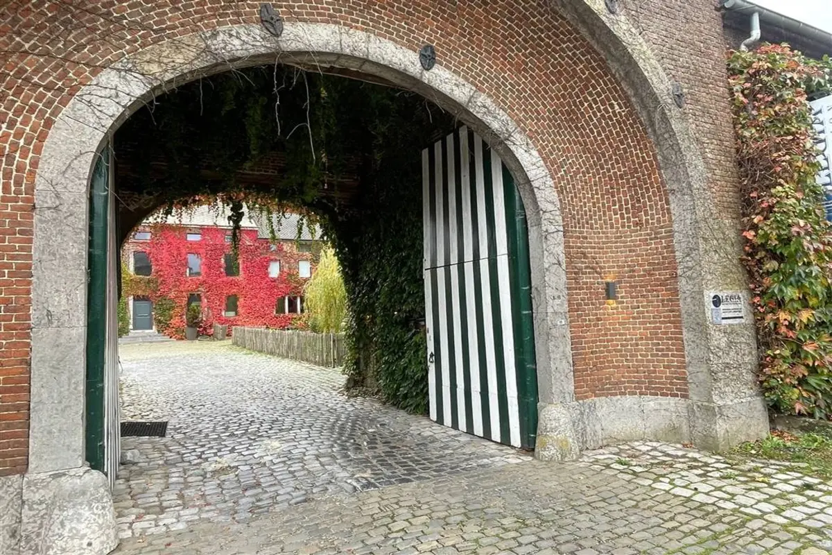 Commerce à louer à Bertrée 4280 800.00€  chambres m² - annonce 606670