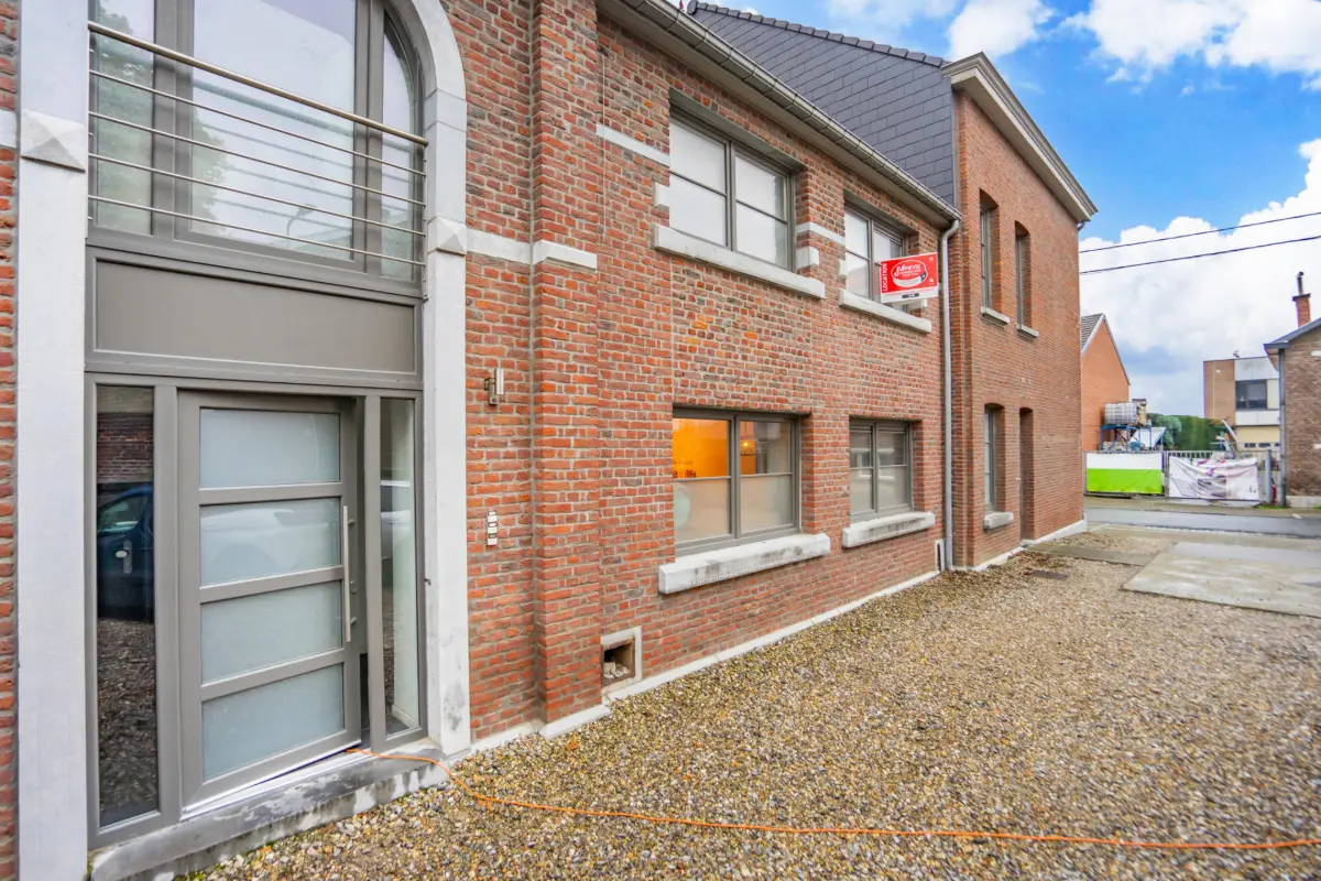Appartement à louer à Hermalle-sous-Argenteau 4681 1050.00€ 3 chambres 114.00m² - annonce 608549