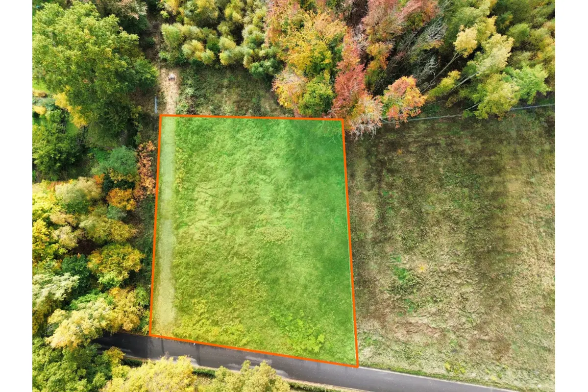 Terrain à vendre à Stoumont 4987 135000.00€  chambres m² - annonce 608088