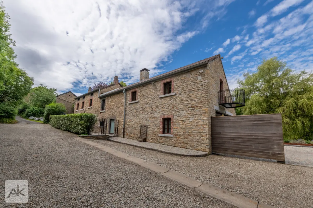 Maison à vendre à Villers-aux-Tours 4161 599000.00€ 3 chambres 258.00m² - annonce 609098