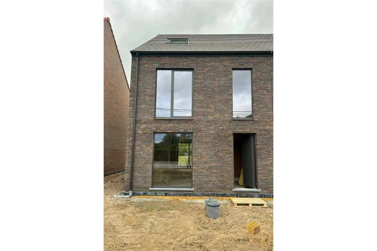 Maison à vendre à Waremme 4300 325007.00€ 3 chambres 164.00m² - annonce 609176