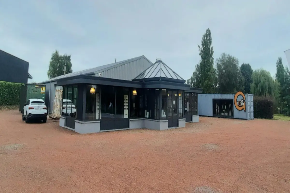 Commerce à vendre à Wanze 4520 750000.00€ chambres m² - annonce 610545