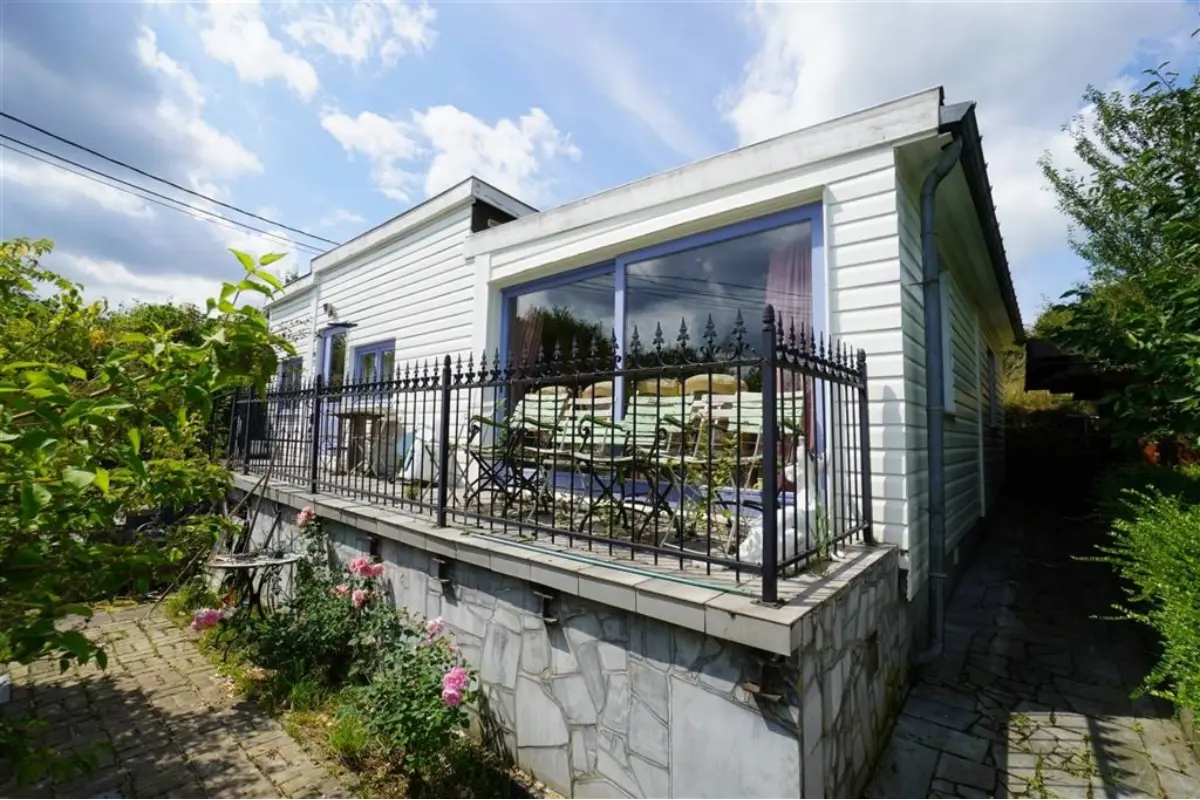 Bungalow à  à Comblain-Fairon 4180 210000.00€ 2 chambres 103.00m² - annonce 611164