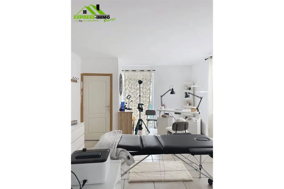 Commerce à louer à Huy 4500 450.00€  chambres m² - annonce 612787