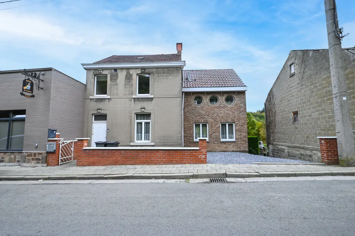 Immeuble de rapport - Immeuble à appartement à vendre à Huccorgne 4520 60000.00€ 2 chambres 147.00m² - annonce 613171