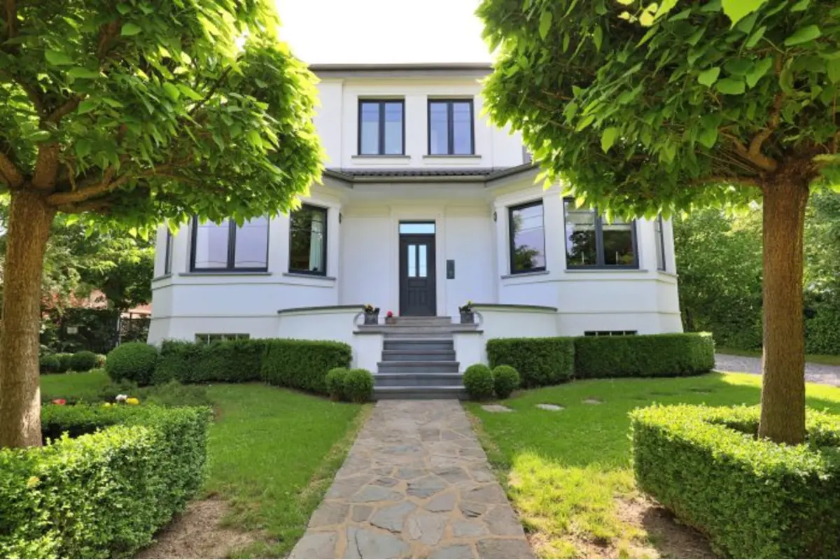 Maison à louer à Eupen 4700 1800.00€ 4 chambres 228.00m² - annonce 614798