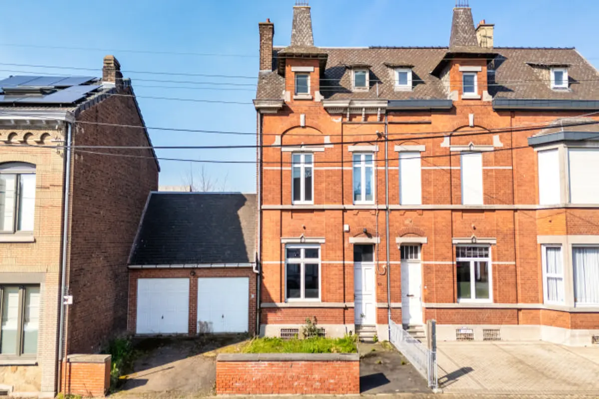 Maison à vendre à Hermalle-sous-Argenteau 4681 259000.00€ 3 chambres 199.00m² - annonce 615694