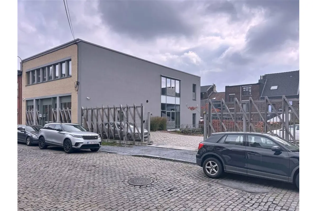 Commerce à louer à Liège 4000 3600.00€  chambres 270.00m² - annonce 616160